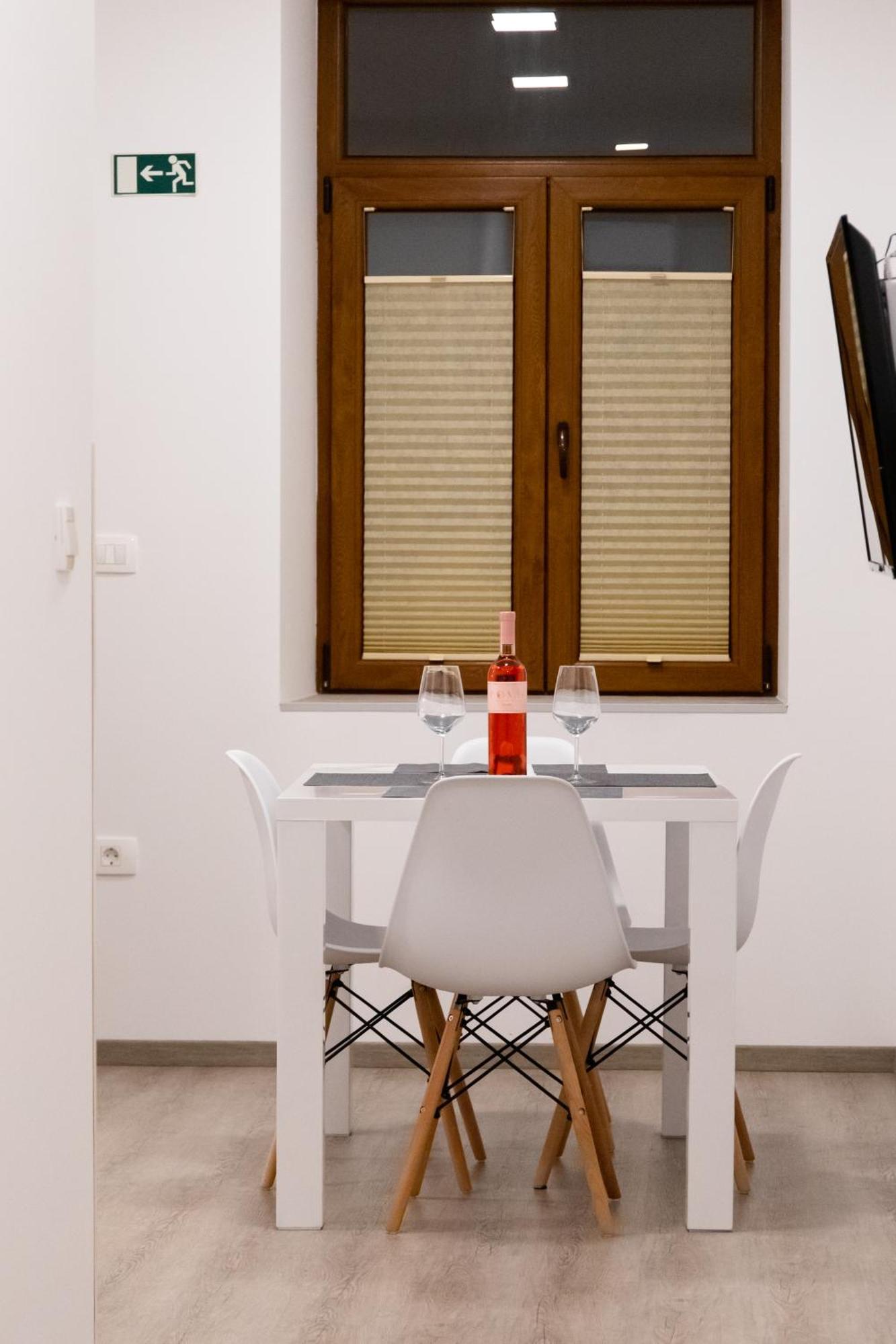 Oliver Street Apartment วิพาวา ภายนอก รูปภาพ